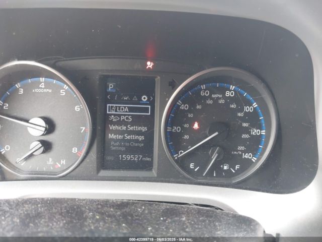 JTMZFREV6HJ703512 Toyota RAV4 LE
