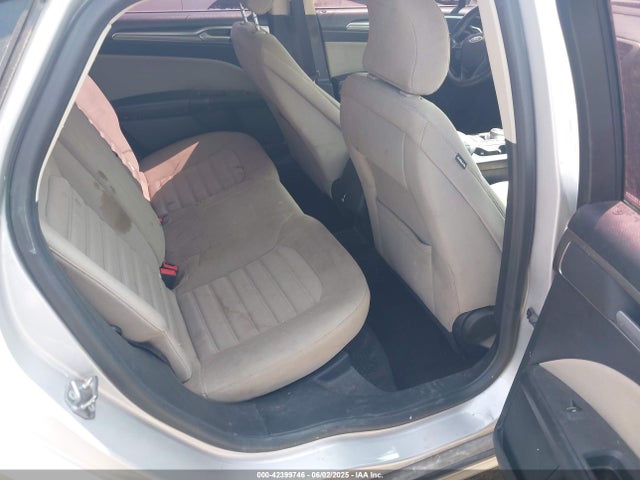 3FA6P0G72JR187158 Ford FUSION S