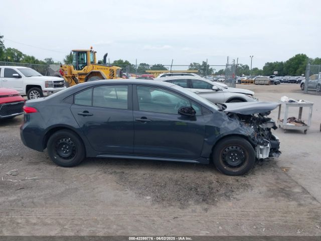5YFB4MDE6RP131723 Toyota COROLLA LE