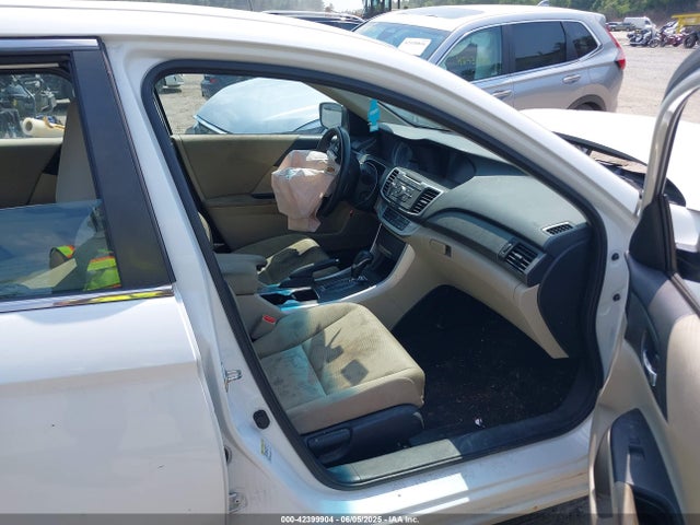 1HGCR2F30EA206213 Honda k24w1