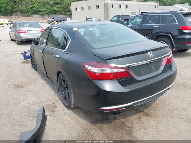 1HGCR2F59GA215822 Honda k24w1