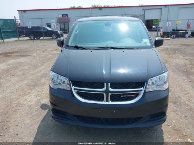 2C4RDGBG7JR307929 Dodge Grand Caravan Se