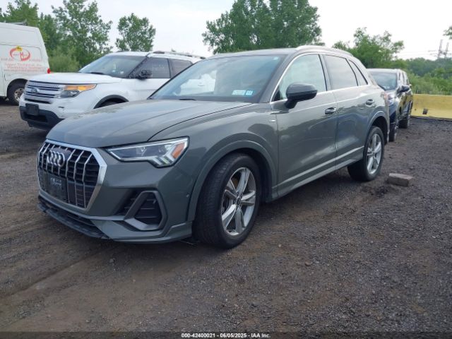 2021 AUDI Q3 WA1EECF3XM1039439 Photo 1