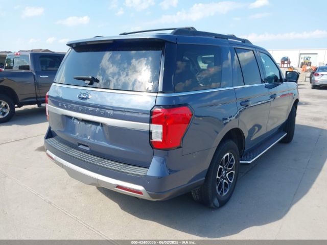 1FMJU1JT9NEA34564 Ford Expedition Xlt