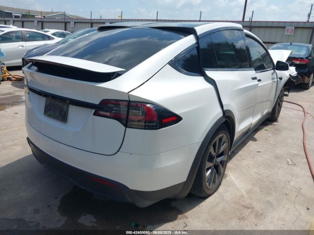 2023 TESLA MODEL X 7SAXCBE57PF421329 Photo 3