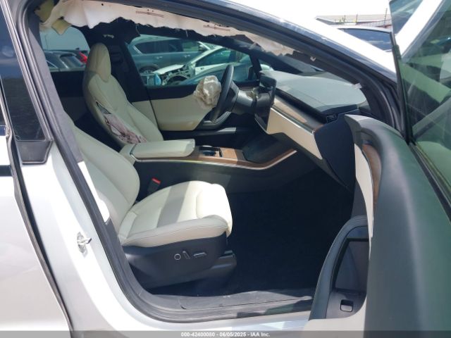 2023 TESLA MODEL X 7SAXCBE57PF421329 Photo 4
