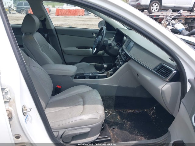 5XXGU4L32JG240067 KIA gdi