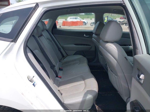 5XXGU4L32JG240067 KIA gdi