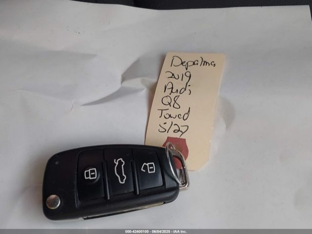 2019 AUDI Q3 WA1AECF34K1080063 Photo 10