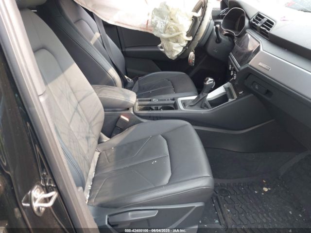2019 AUDI Q3 WA1AECF34K1080063 Photo 4