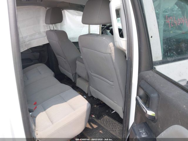 1GCVKPEC8JZ221757 Chevrolet Silverado 1500 Custom