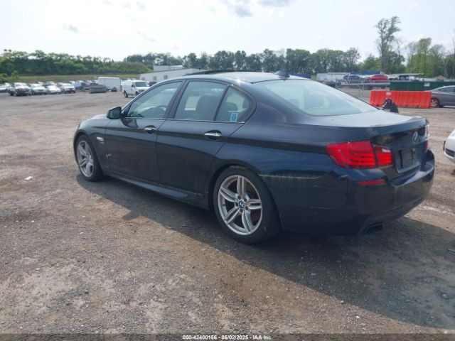 2011 BMW 550I WBAFU9C57BC786422 Photo 2