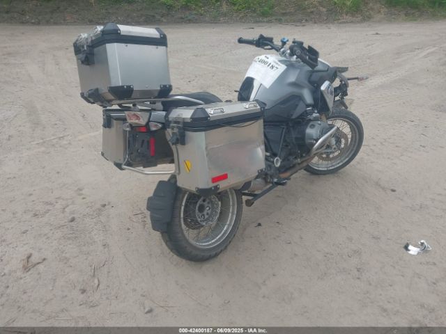 2015 BMW R1200 WB10A1108FZ187426 Photo 2
