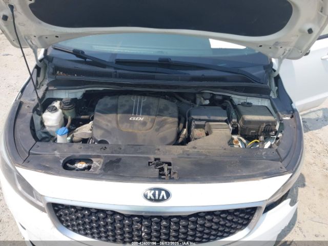 KNDMB5C17H6313424 KIA SEDONA LX