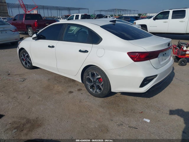 KIA mpi nu 2021 3KPF24AD9ME304082 Image 3