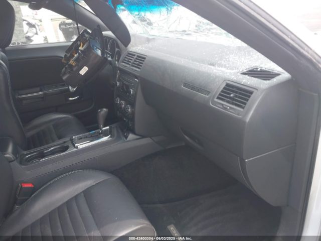 2013 DODGE CHALLENGER 2C3CDYAG1DH653521 Photo 4