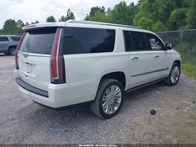 2017 CADILLAC ESCALADE ESV 1GYS3KKJ1HR238815 Photo 3