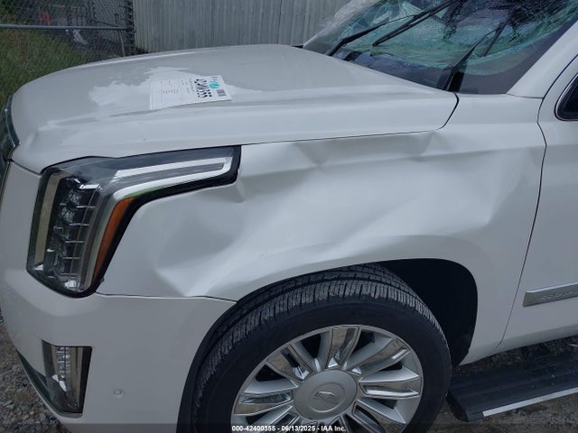 2017 CADILLAC ESCALADE ESV 1GYS3KKJ1HR238815 Photo 5