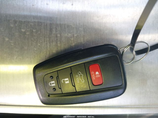 2022 TOYOTA RAV4 HYBRID 4T3RWRFV2NU061625 Photo 10
