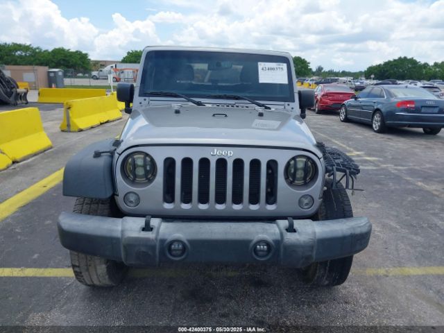 1C4AJWAG5HL612799 Jeep Wrangler Sport 4x4