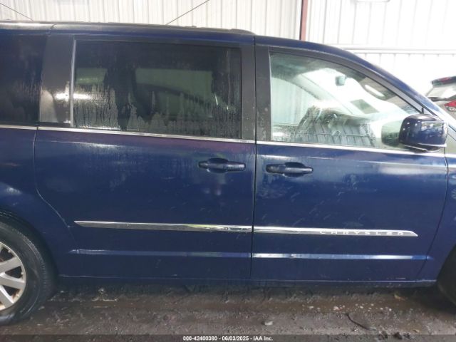 2C4RC1BG8FR608555 Chrysler Town & Country Touring