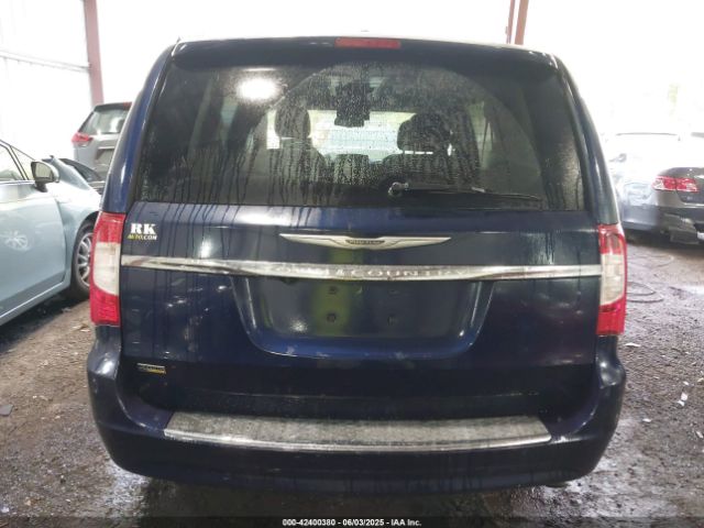 2C4RC1BG8FR608555 Chrysler Town & Country Touring