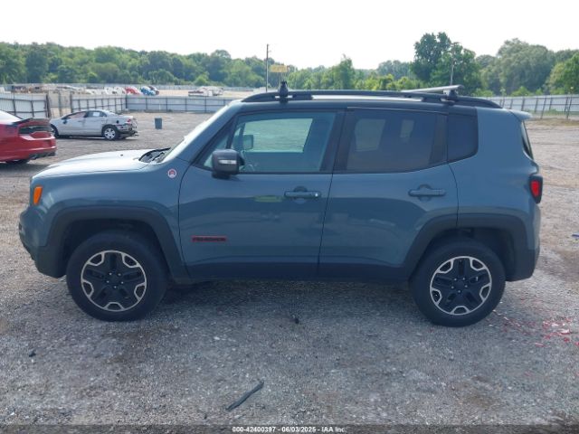 ZACCJBCT3GPD17271 Jeep Renegade Trailhawk