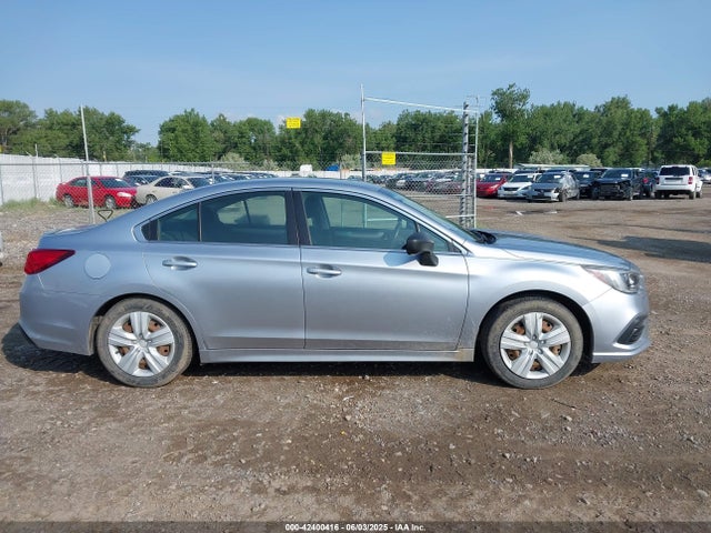 Subaru u5 2018 4S3BNAA66J3045494 Image 13