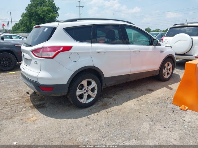 Продажа на аукционе авто 2014 Ford Escape Se, vin: 1FMCU9G9XEUC00583, номер лота: 42400421