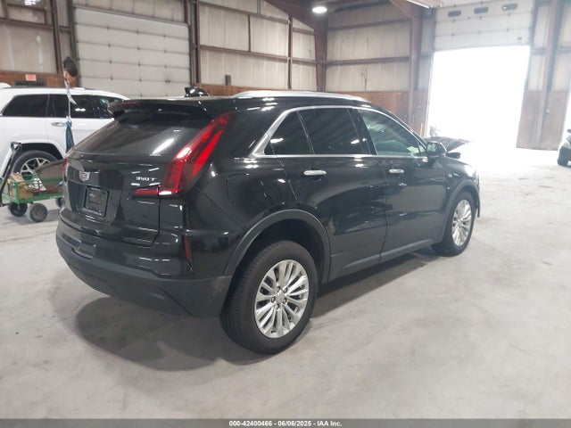 2024 CADILLAC XT4 1GYFZBR4XRF108969 Photo 3