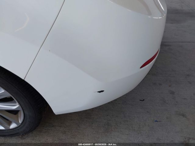 5NPDH4AE2EH470309 Hyundai ELANTRA SE