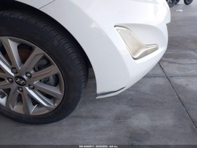 5NPDH4AE2EH470309 Hyundai ELANTRA SE