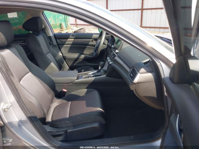 2019 HONDA ACCORD 1HGCV1F16KA011569 Photo 4
