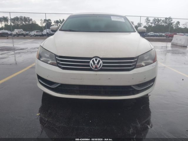 1VWAP7A39EC024253 Volkswagen Passat 2.5l S