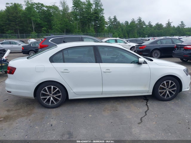 Volkswagen 1.4 tsi 2017 3VWDB7AJ7HM265077 Image 14