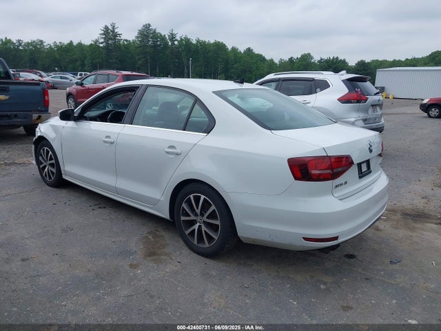Volkswagen 1.4 tsi 2017 3VWDB7AJ7HM265077 Image 3