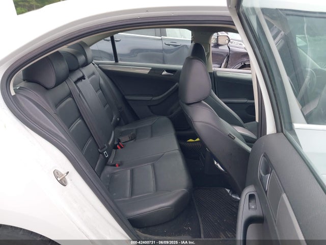 Volkswagen 1.4 tsi 2017 3VWDB7AJ7HM265077 Image 8