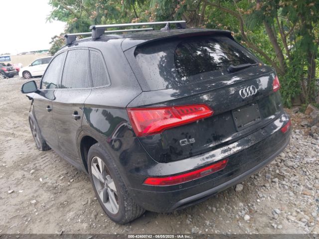 2020 AUDI Q5 WA1ANAFY6L2105007 Photo 2