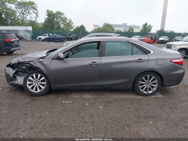 4T1BD1FK9HU210978 Toyota 2ar-fxe+2jm