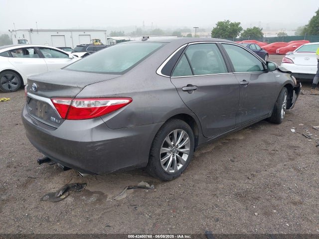 4T1BD1FK9HU210978 Toyota 2ar-fxe+2jm