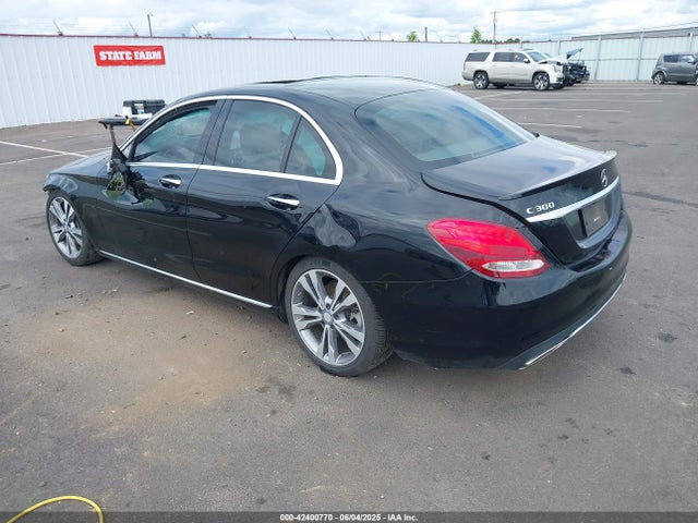 WDDWF4JB6HR233815 Mercedes-Benz C-Class