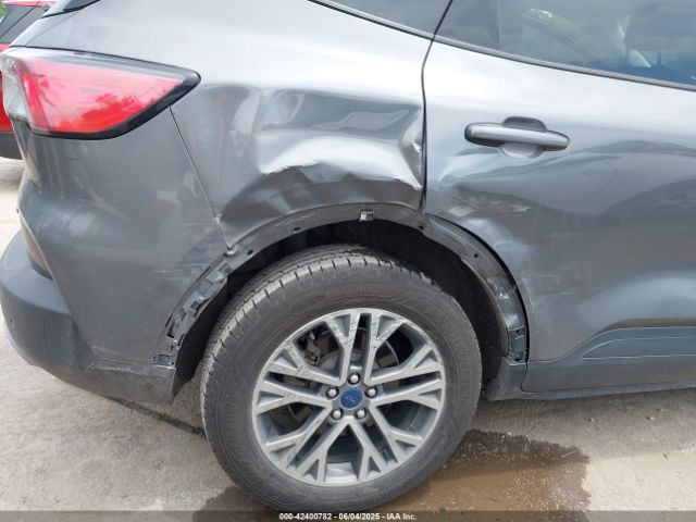 2021 FORD ESCAPE 1FMCU0CZ5MUA69935 Photo 5