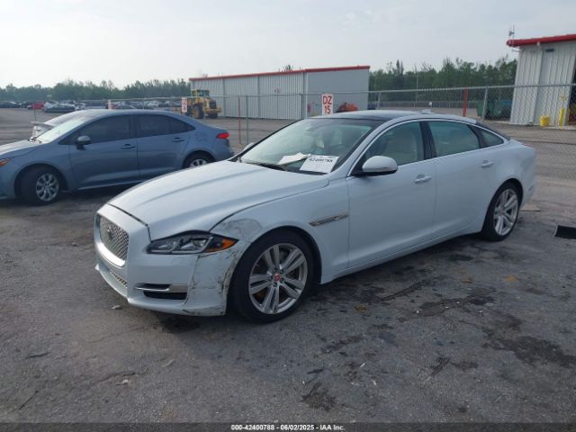 2016 JAGUAR XJ SAJWA2G76G8W00430 Photo 1