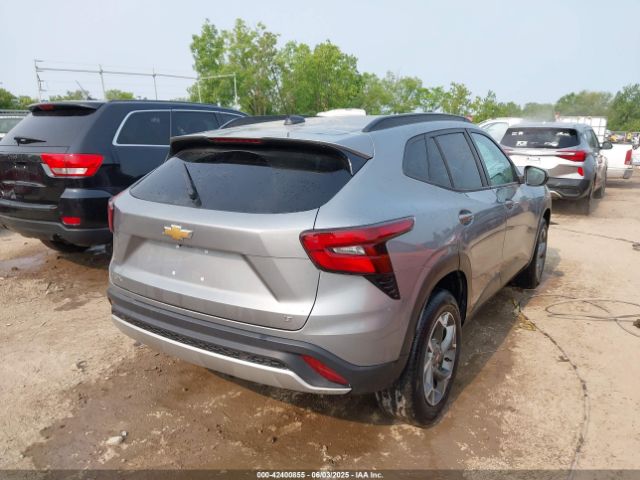 2024 CHEVROLET TRAX KL77LHE25RC077809 Photo 3