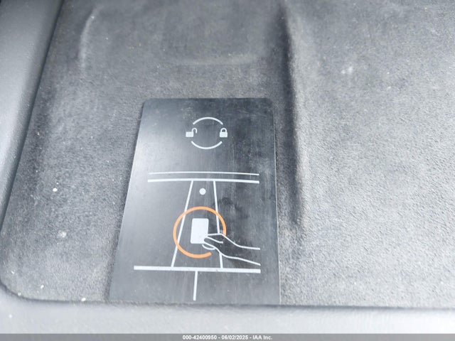 2023 TESLA MODEL 3 5YJ3E1EA2PF554416 Photo 10