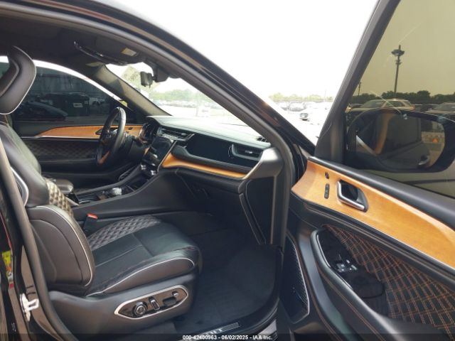 2022 JEEP GRAND CHEROKEE 1C4RJHET5N8510388 Photo 4