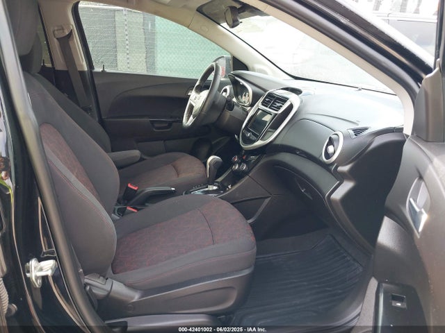1G1JD5SB1K4142513 Chevrolet Sonic Lt Auto
