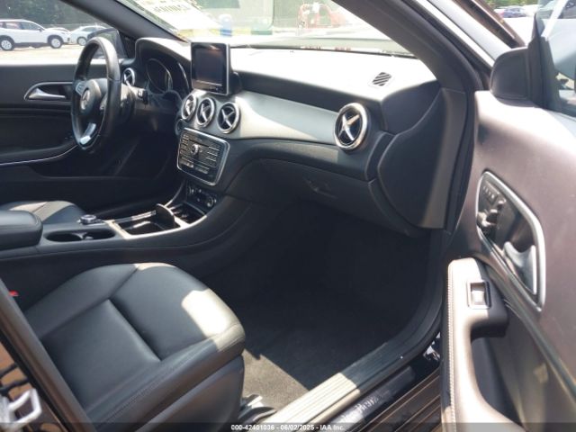 2015 MERCEDES-BENZ CLA 250 WDDSJ4EB4FN221710 Photo 4