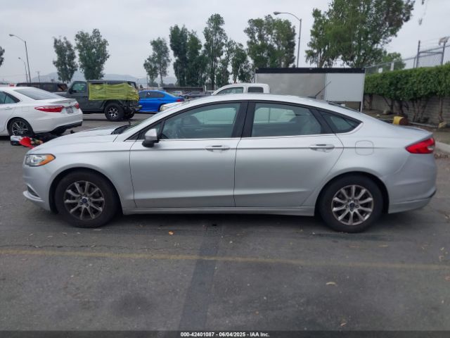 3FA6P0G77HR163979 Ford FUSION S