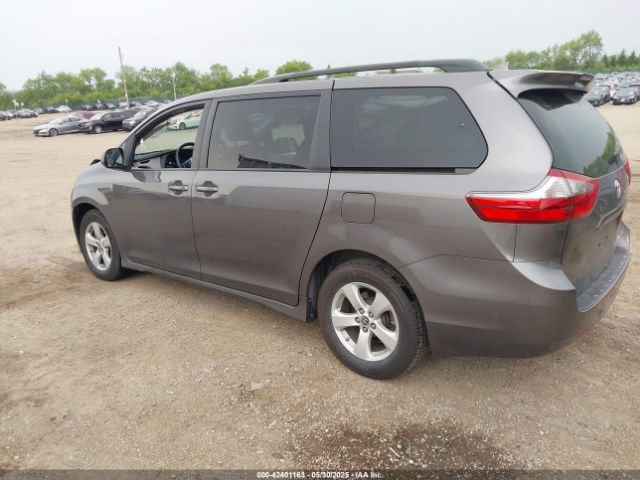 2020 TOYOTA SIENNA 5TDKZ3DC6LS083567 Photo 2